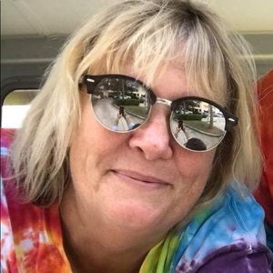 Meet your Posher, Jeannie